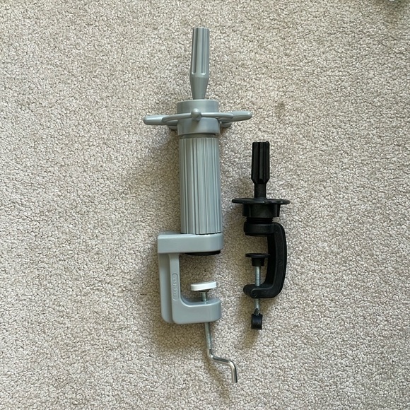 Mannequin Head stand table top - 2 stands 3 heights - Picture 1 of 5